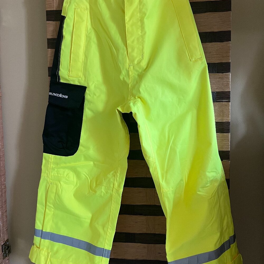 Grundens kids weather watch pants unsex
